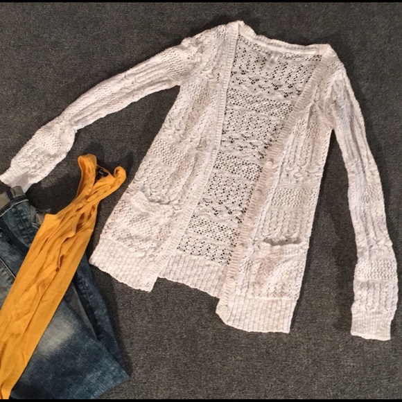 Aeropostale White Cardigan Long Sweater 
